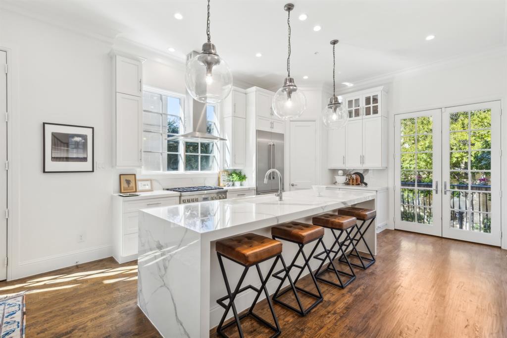 Lexington State Thomas - Residential