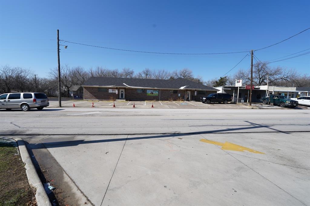 1107 Roberts Cut Off Road