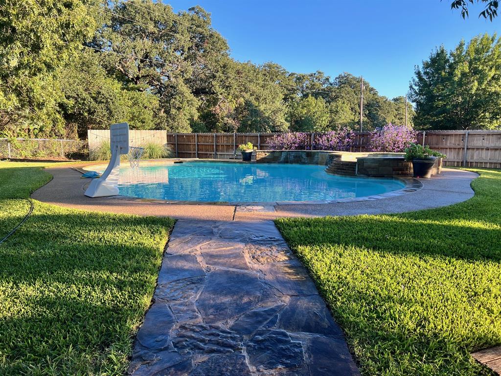 Par Village - Residential