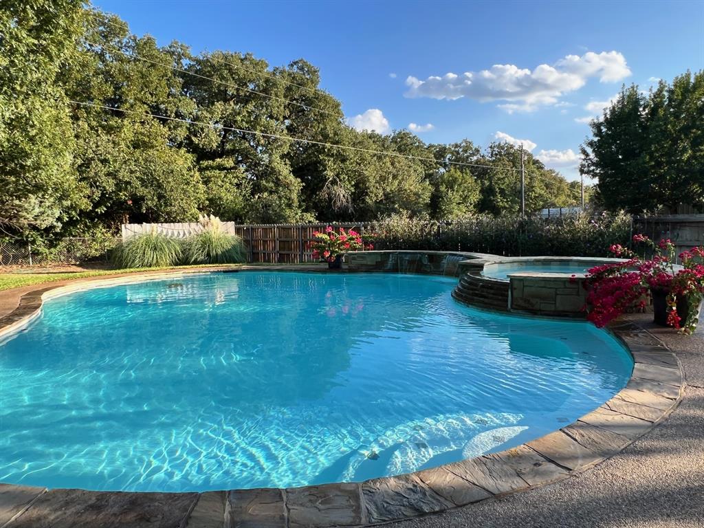 Par Village - Residential