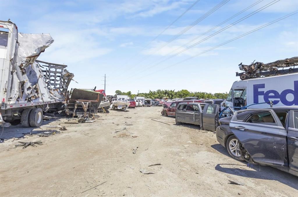 Oak Crest Add - Commercial Sale