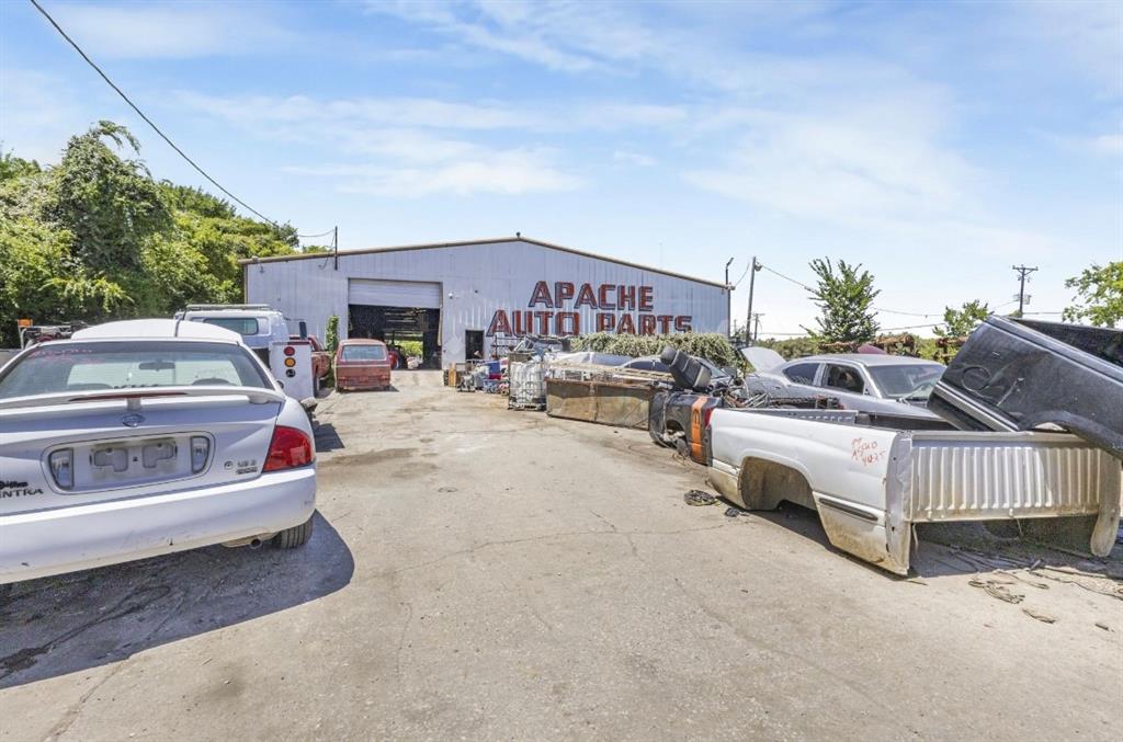 Oak Crest Add - Commercial Sale