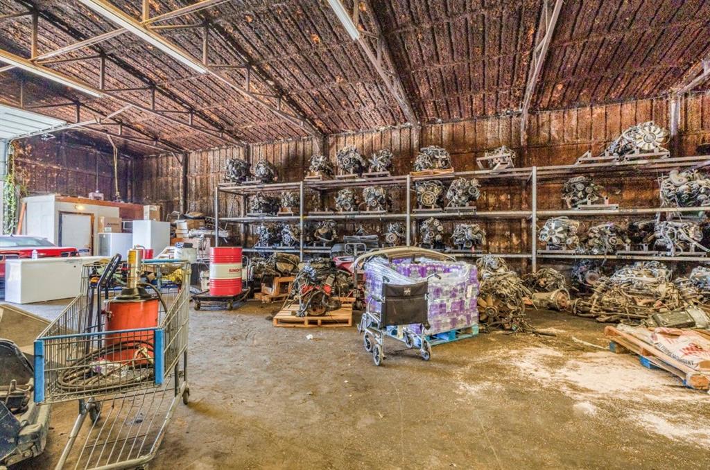 Oak Crest Add - Commercial Sale