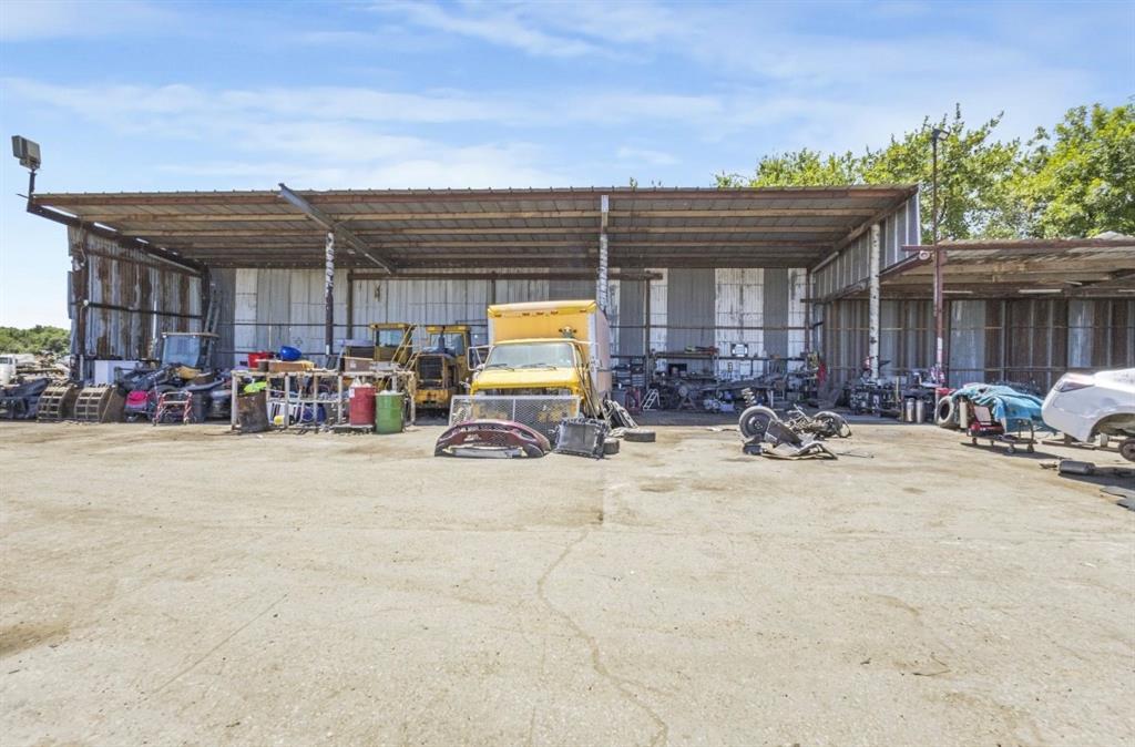 Oak Crest Add - Commercial Sale