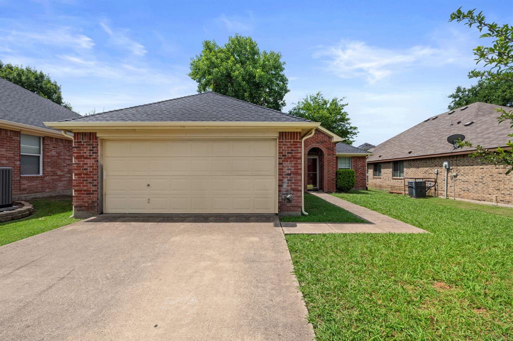 90 Elmwood Trail