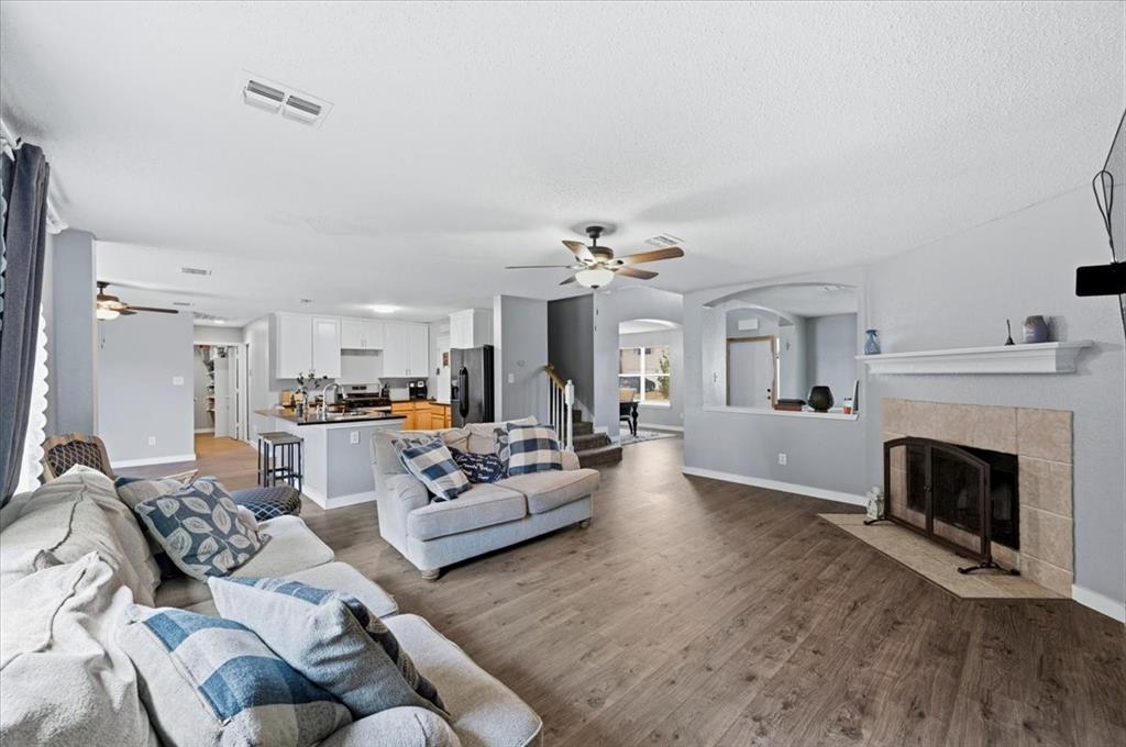 2423 Ranchview Drive