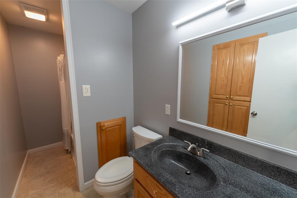 Henr Teal 52 - Residential