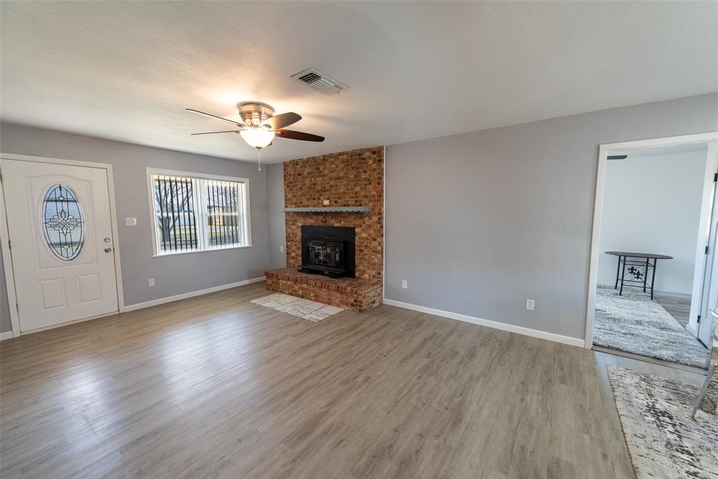 Henr Teal 52 - Residential