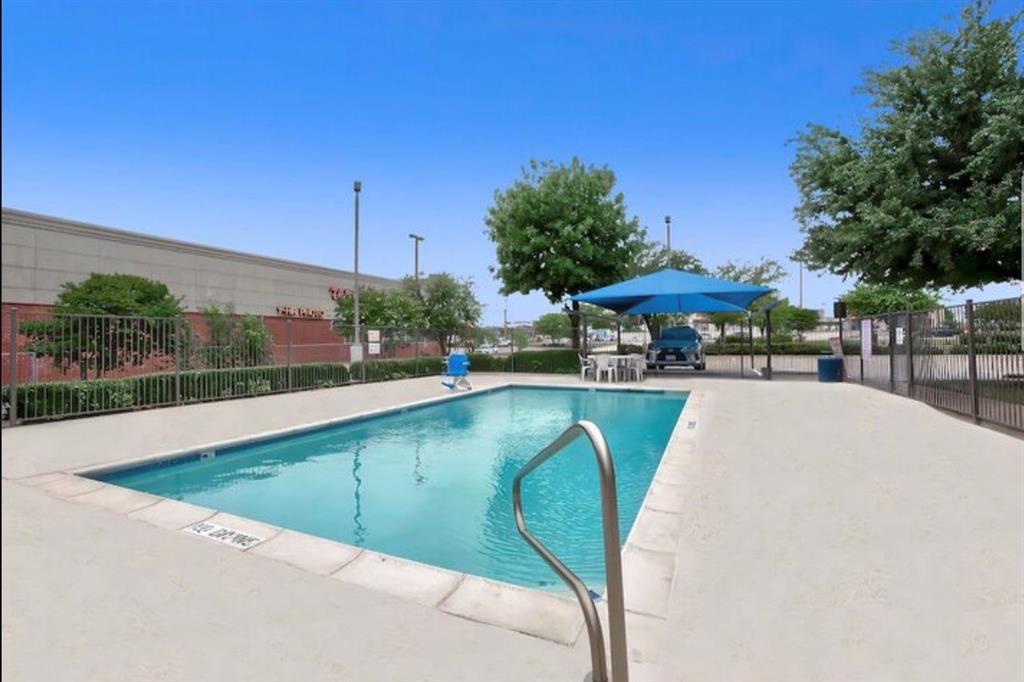 8601 Benbrook Boulevard