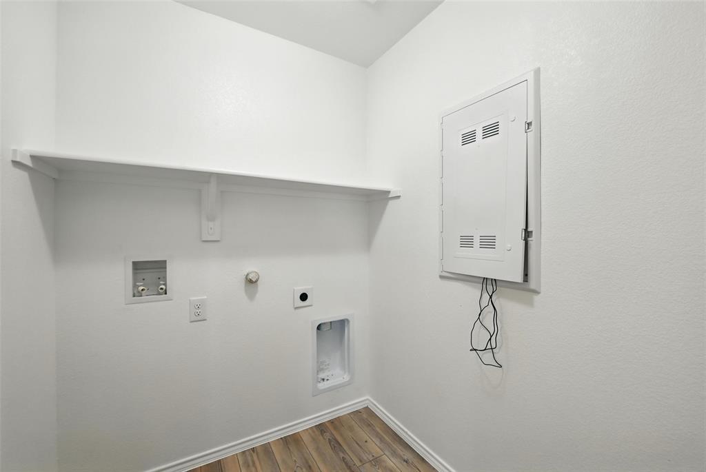 Elizabeth Crk Alpha Ranch - Residential