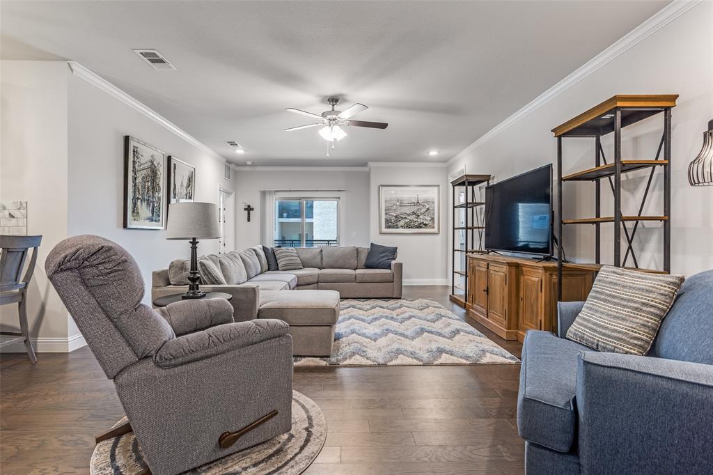 651 N Watters Road 1206