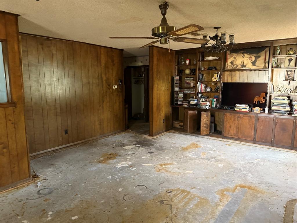 Laguna Tres Estate - Residential