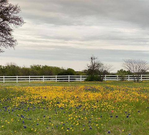 A home in Granbury