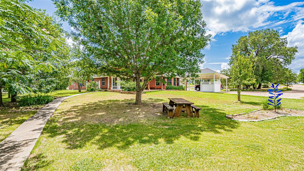 8816 Cleburne Highway