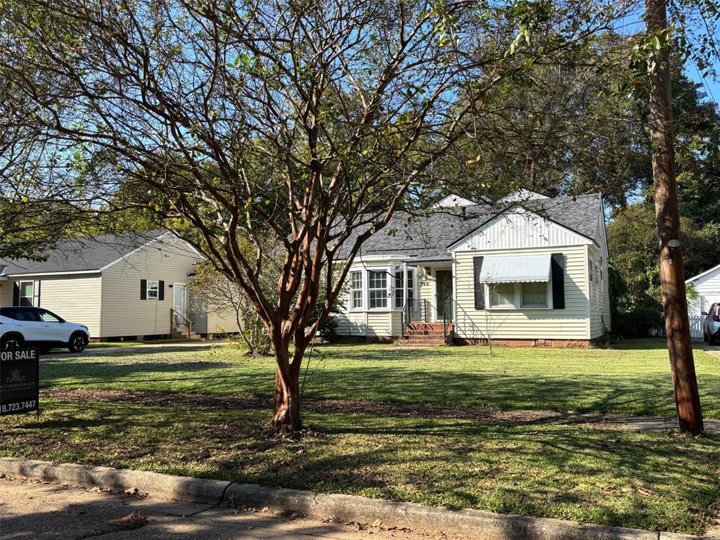 266 Carrollton Avenue