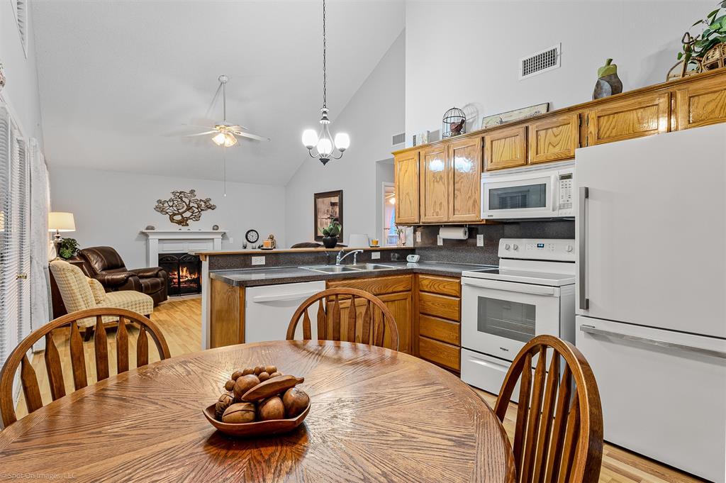 Holly Lake Ranch - Residential