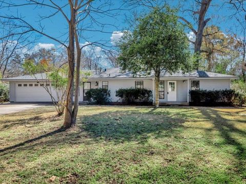 2900 Paul Avenue Lufkin TX 75901