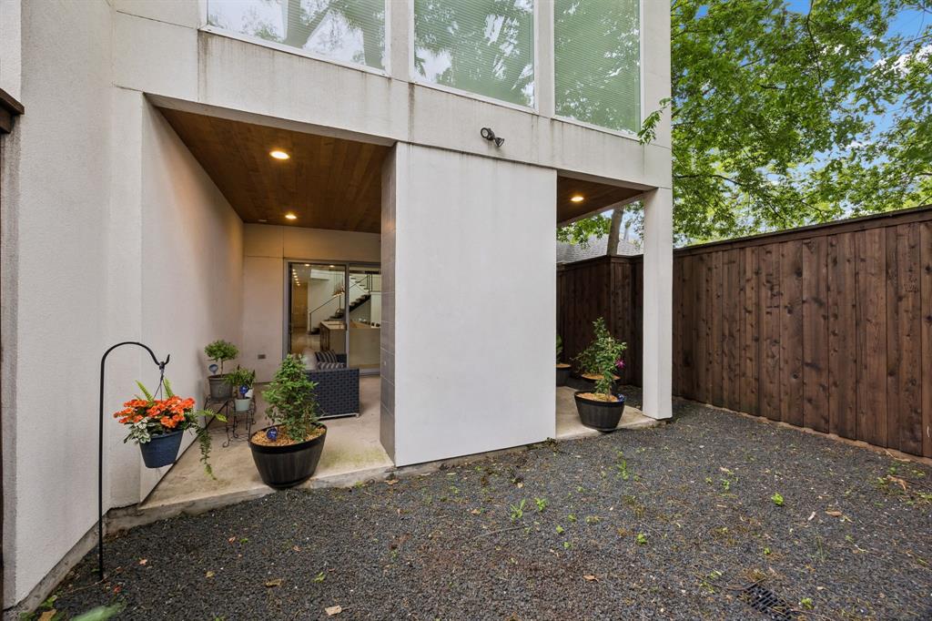 Alcotts Fitzhugh Heights - Residential