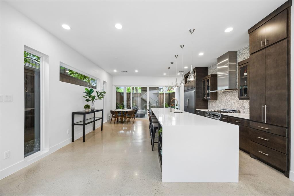 Alcotts Fitzhugh Heights - Residential