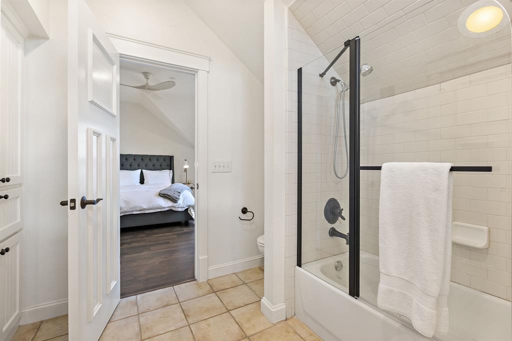 Milton Condos - Residential