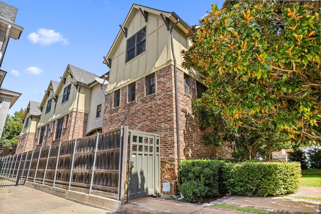 Milton Condos - Residential