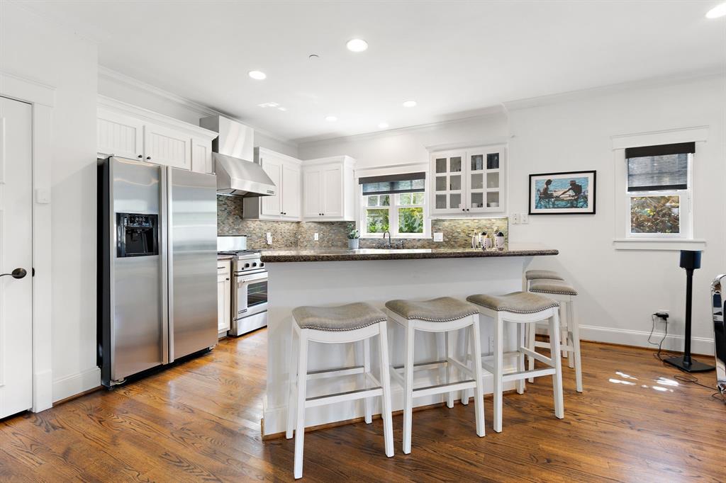 Milton Condos - Residential