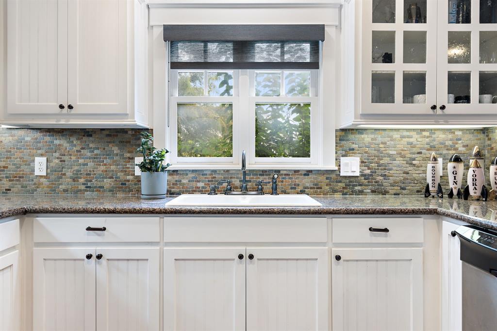 Milton Condos - Residential