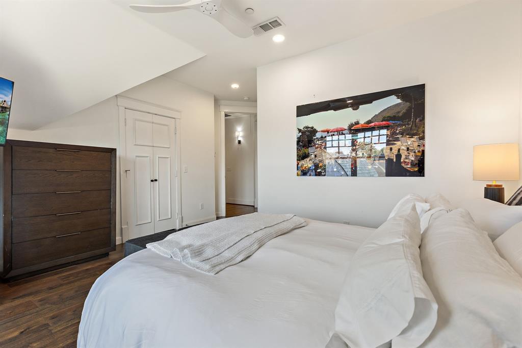 Milton Condos - Residential