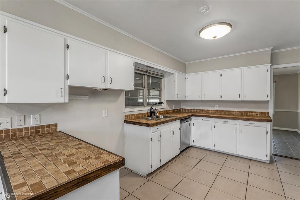 Bossier City, Louisiana 71111, United States, 3 Bedrooms Bedrooms, ,2 BathroomsBathrooms,Residential,Pending,30867