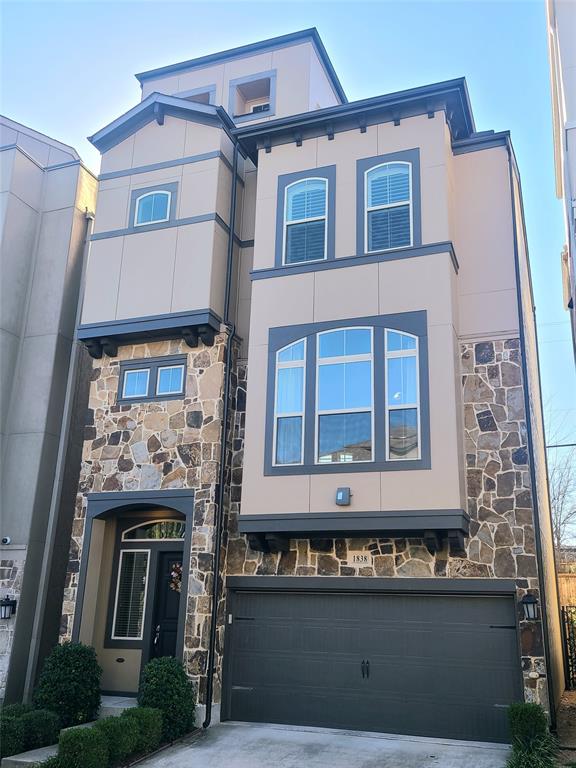 High Grv West Kessler Heights 1 - Residential