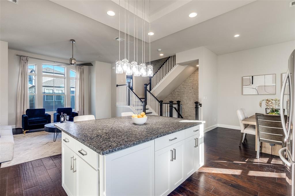 High Grv West Kessler Heights 1 - Residential