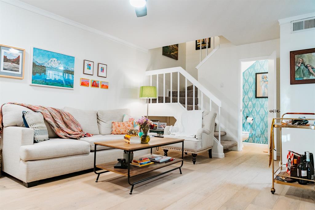 5740 Martel Avenue A19