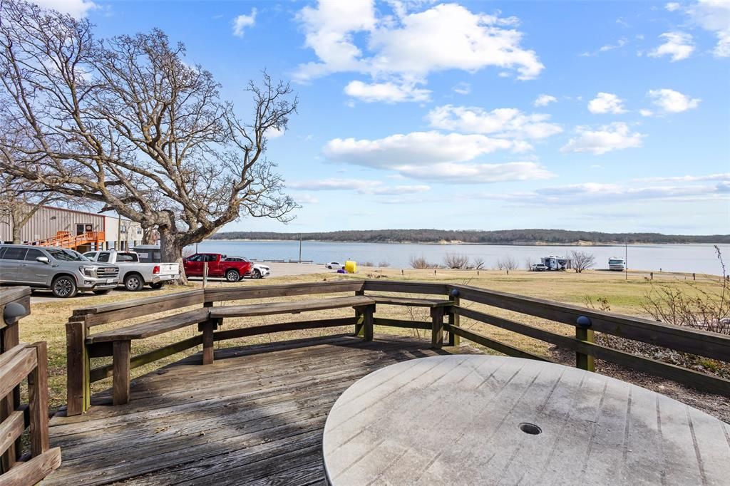 Photo of 28 Air Force Drive, Pottsboro, TX 75076 (MLS # 21215164)