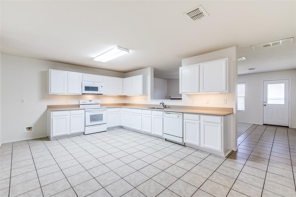 Silhouette Ph 1 - Residential