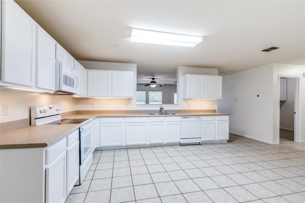 Silhouette Ph 1 - Residential