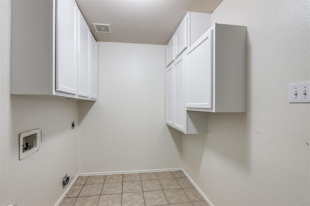 Silhouette Ph 1 - Residential