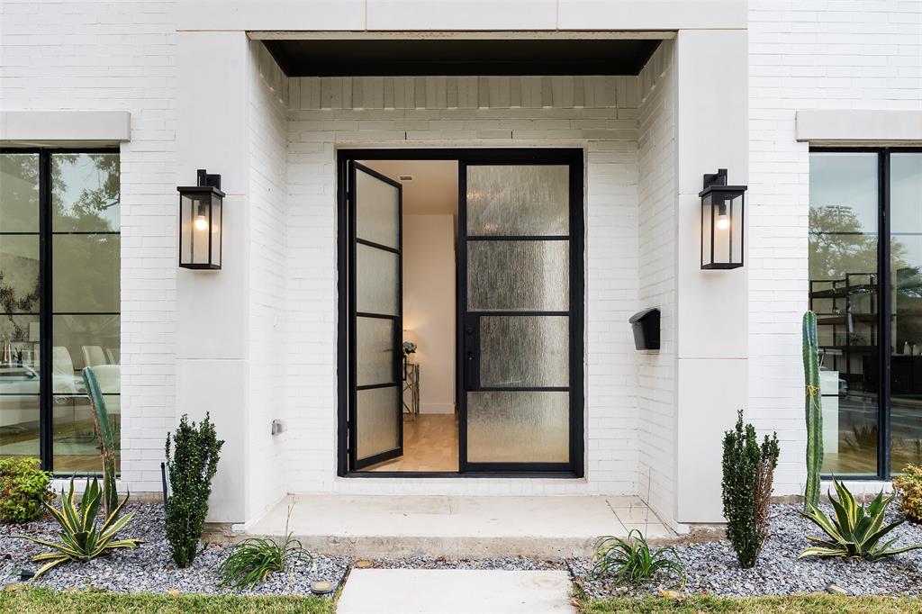 Highland Park High School - Residential