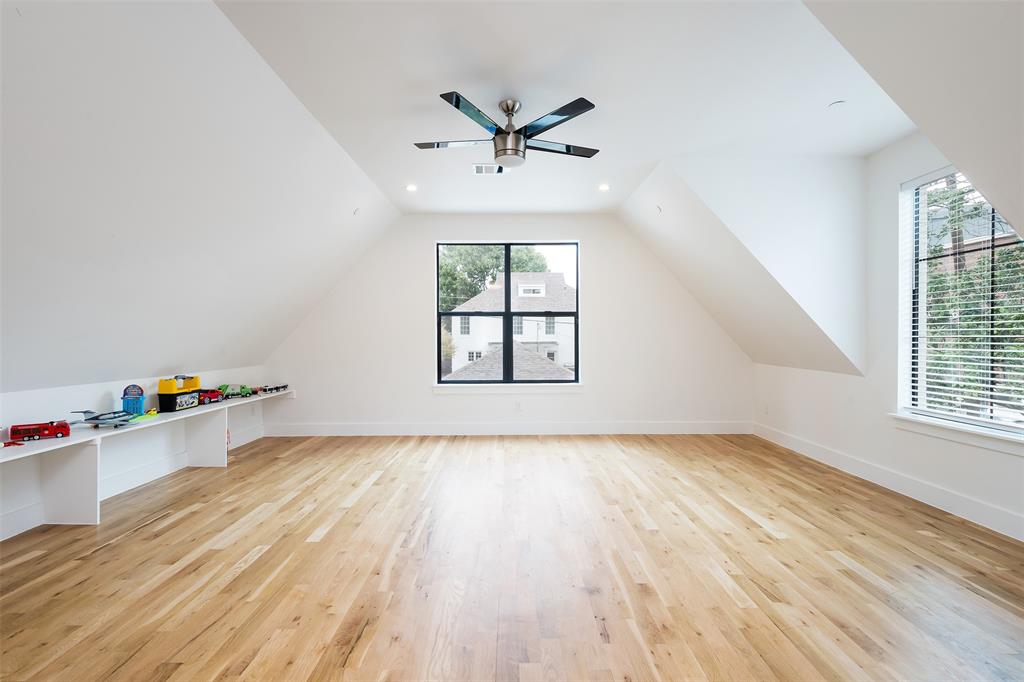 Highland Park High School - Residential