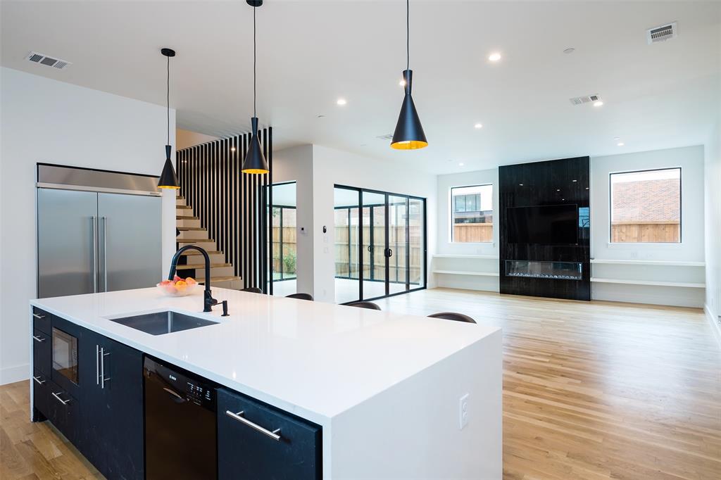 Highland Park High School - Residential