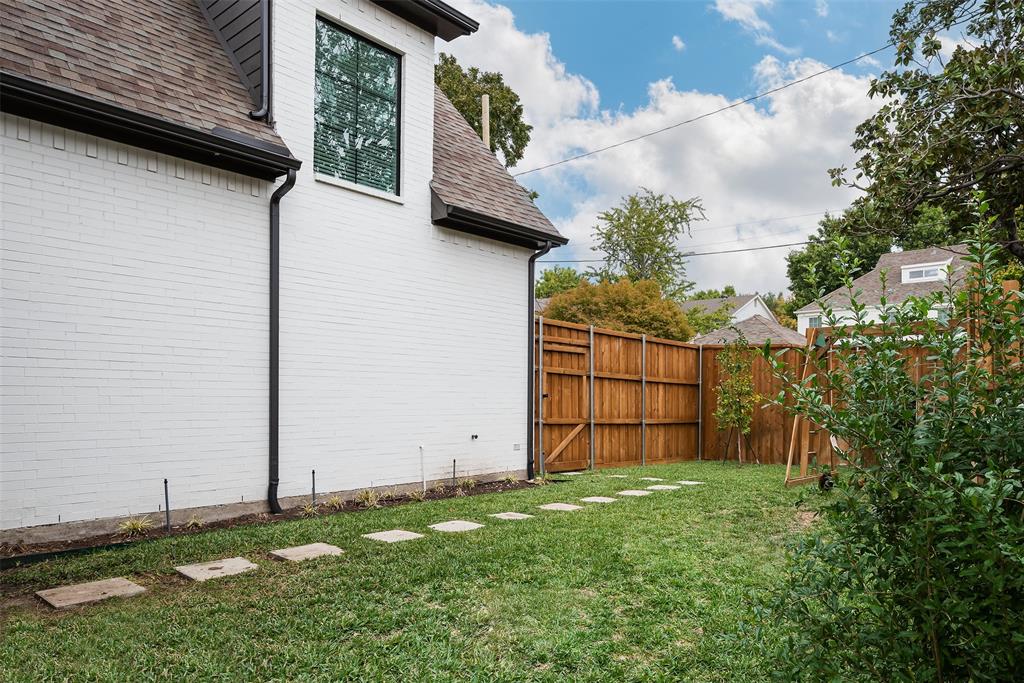 Highland Park High School - Residential