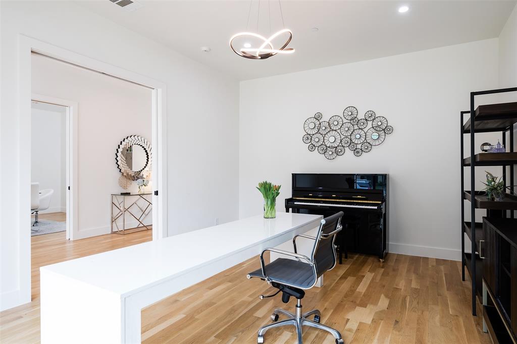 Highland Park High School - Residential