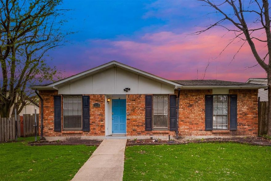 Fully remodeled and ready for move-in, this 5-bedroom, 2-bathroom home in the heart of Rowlett , Rockwell ISD, offers the perfect blend of modern design and everyday comfort. From the moment you walk in, you’ll notice high-end finishes, thoughtful details, and a fresh designer feel throughout the home.
Outside, your private backyard oasis features a sparkling swimming pool and Spa, perfect for relaxing weekends or entertaining friends and family.
The converted 0.5 garage provides a versatile flex space—ideal as a game room, home office, or bonus living area. 
Lease options are highly flexible, with terms as short as one month and up to a full year. 
The home is available furnished, and tenants will enjoy worry-free pool care with a $200 monthly maintenance service.
Conveniently located near schools, shopping, dining, and major highways, this Rowlett gem combines luxury, flexibility, and resort-style living in one exceptional package.