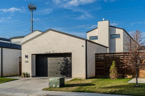 Photo of 3321 Walchard Court, Dallas, TX 75229 (MLS # 21103478)