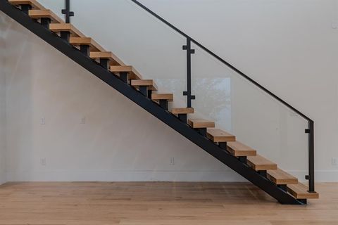 Tiny photo for 3321 Walchard Court, Dallas, TX 75229 (MLS # 21103478)