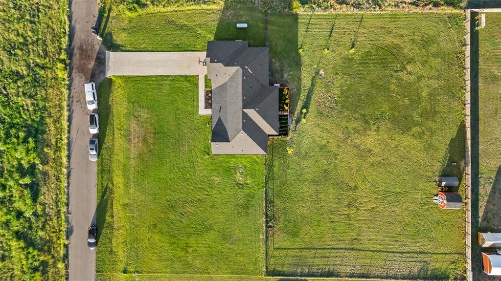 235 Private Road 5441