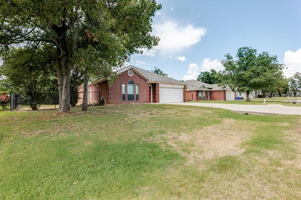 406 Redbud Lane