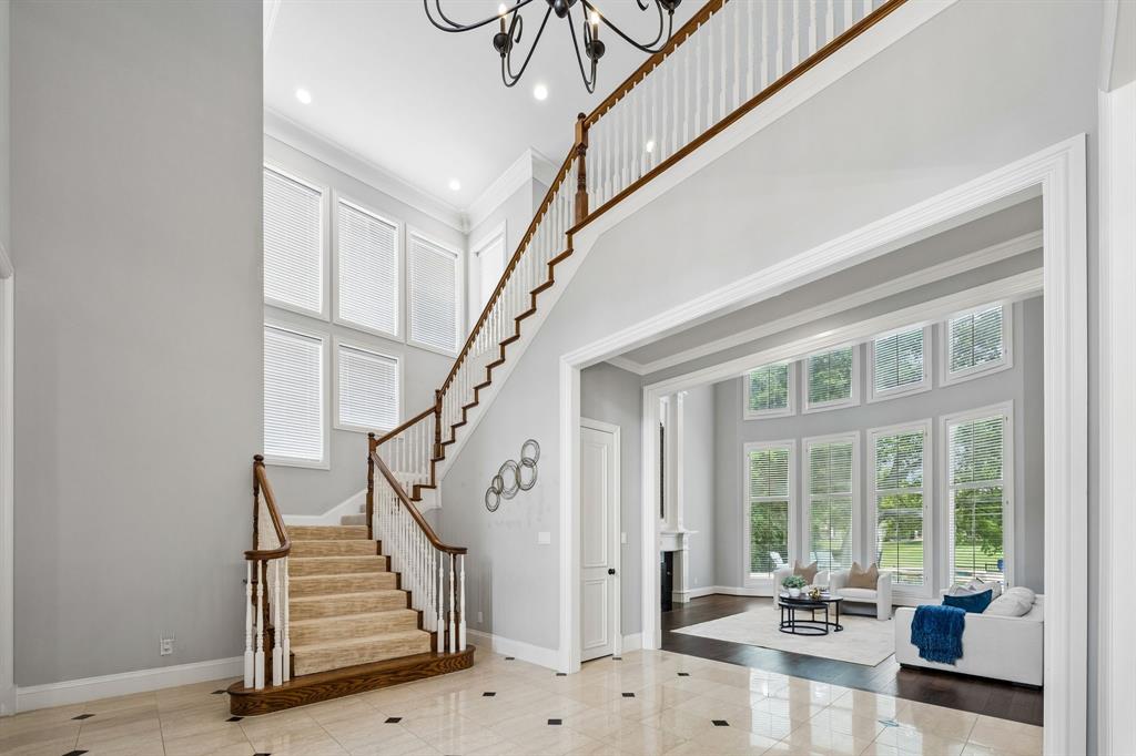 19 Windsor Ridge