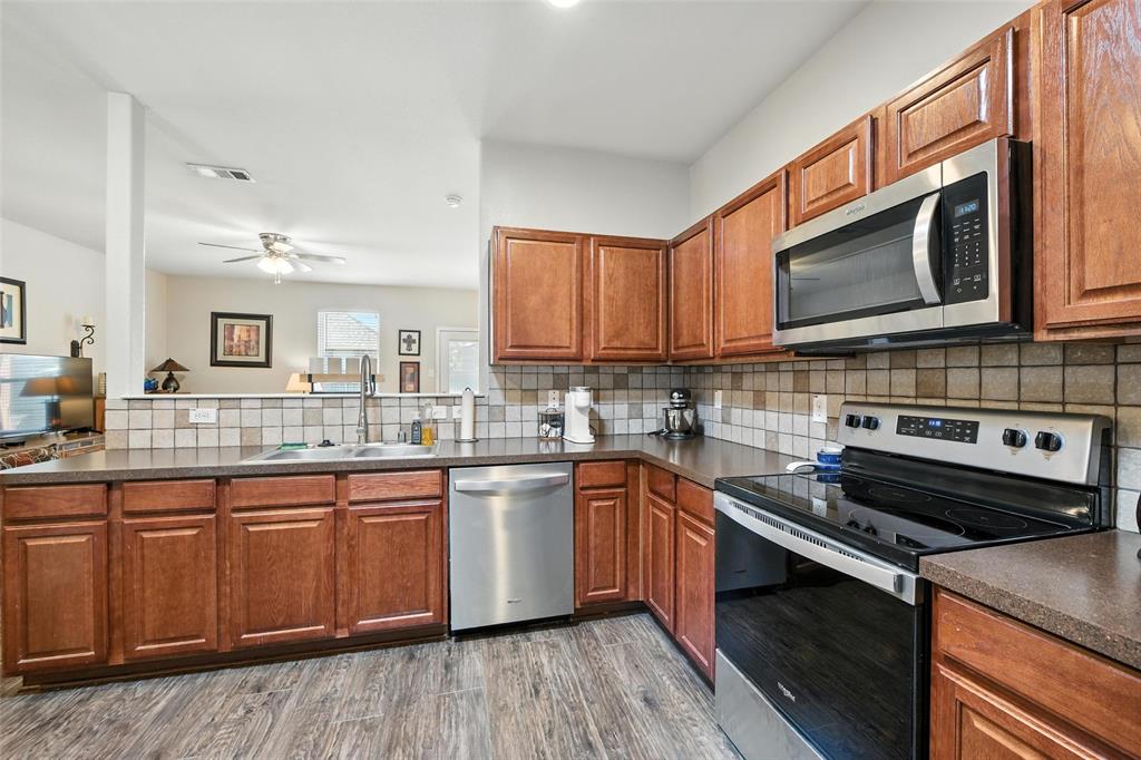 Parks At Boat Club The - Residential