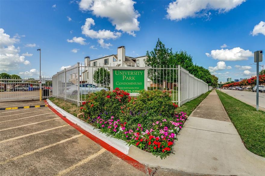 *Back On The Market No Fault of Seller* Outstanding central Fort Worth location. This tastfully updated 1 bedroom and 1 bathroom condo in the established gated community of University Park Condominiums. The updates include new kitchen appliances, granite countertops throughout, freshly painted interior, renovated bathroom, plus more. This condo location is ideal, within walking distance to the West 7th Street restaurants, shopping and entertainment area, UNT Health Science Center, Museum and Cultural District. Aside from the walkability, it's just a few minutes drive to Downtown Fort Worth, The Stockyards, Fort Worth Zoo, Trinity Park, Botanical Gardens, TCU and all the great amenities Fort Worth has to offer. Owner will convey current washer, dryer and refrigerator with condo. Be advised that the HOA Master Insurance Policy is Actual Cash Value. Buyers and Buyer's agent to verify all information, including square footage, dimensions, schools, taxes, etc.