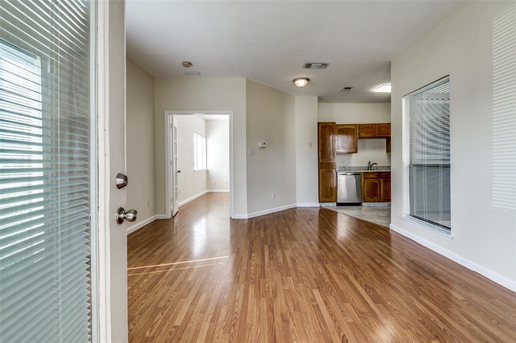 University Park Condo - Residential